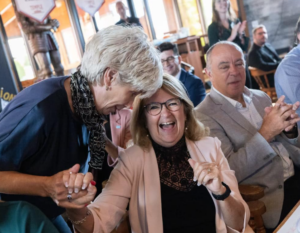 Suzanne Roy de la CAQ l’emporte par plus de 14 000 voix!