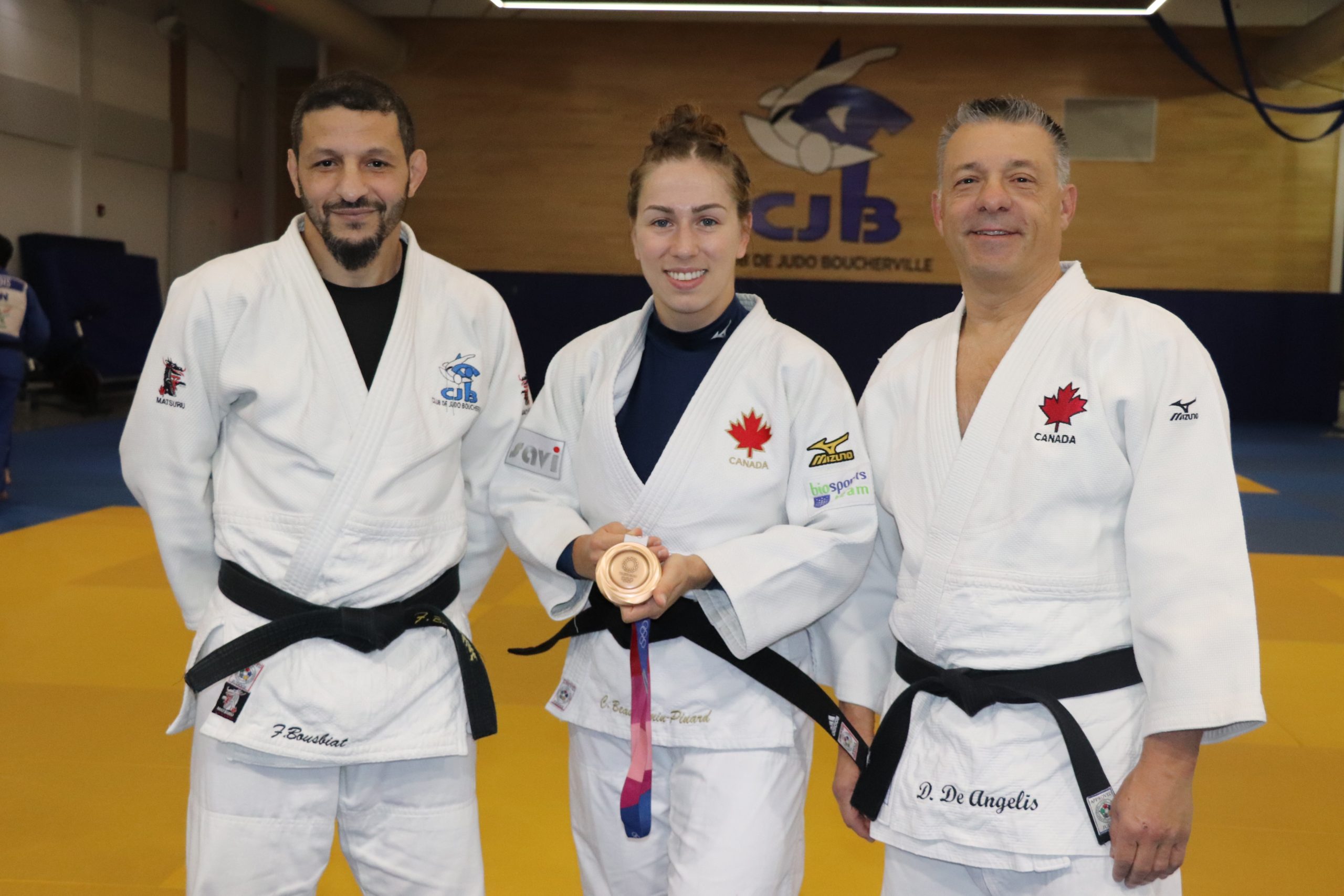 La médaillée olympique Catherine Beauchemin-Pinard en visite à Boucherville