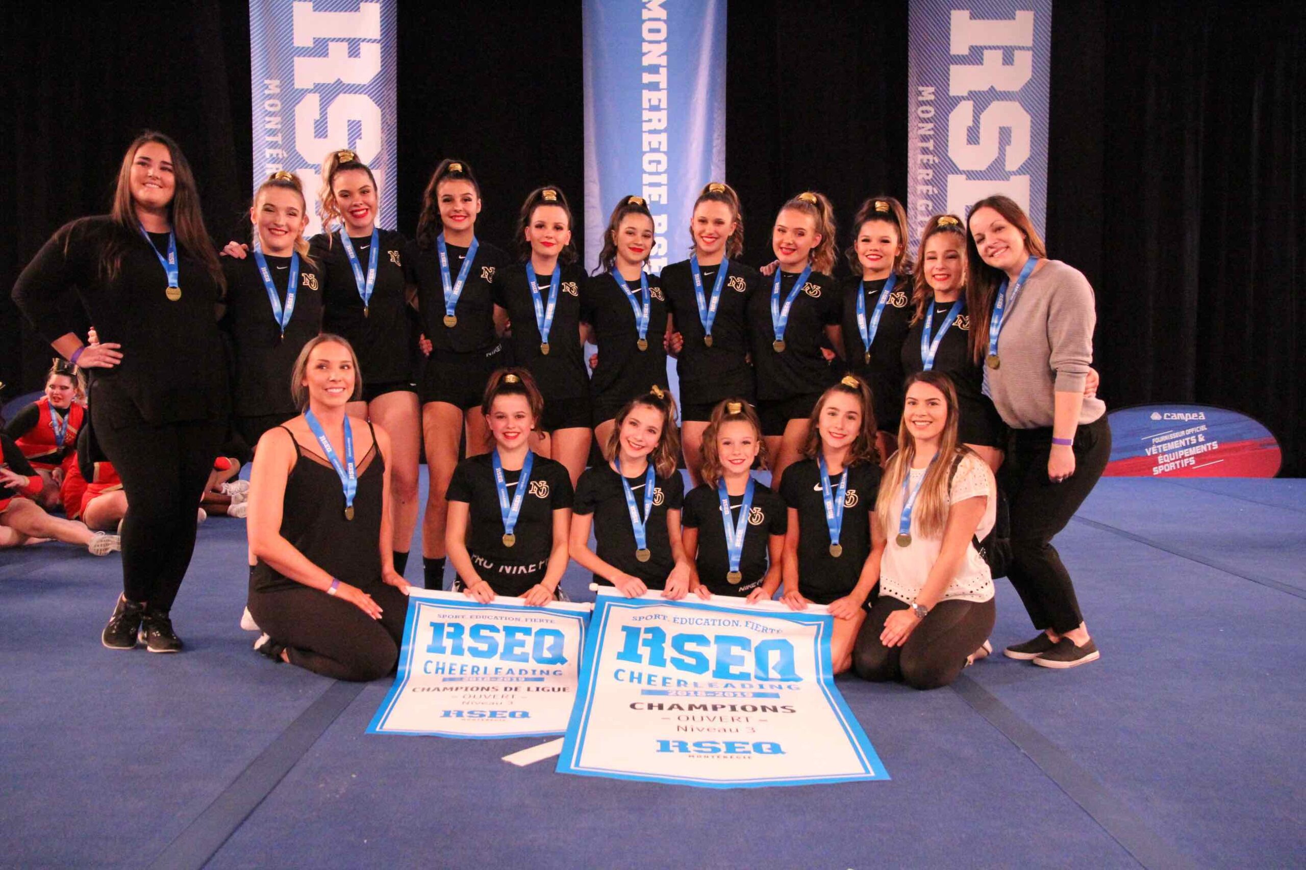 Le Noir et Or ira aux Championnats provinciaux de cheerleading