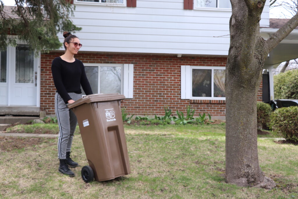 Des bacs bruns dans tous les secteurs de Boucherville dès le printemps 2021