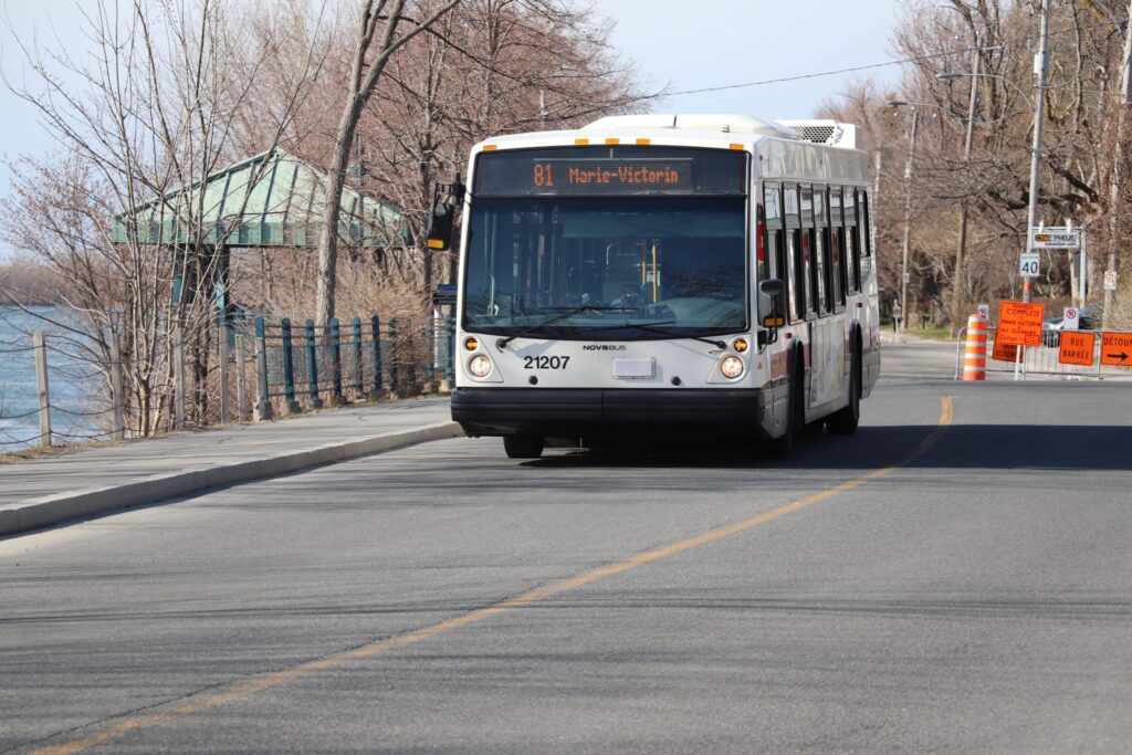 Québec dépose une seconde offre, au soulagement de sociétés de transport collectif du Grand Montréal
