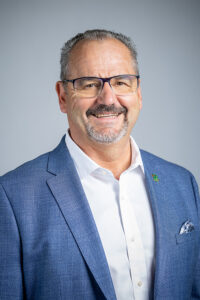 Martin Damphousse quitte la présidence de la MRC, Daniel Plouffe le remplace