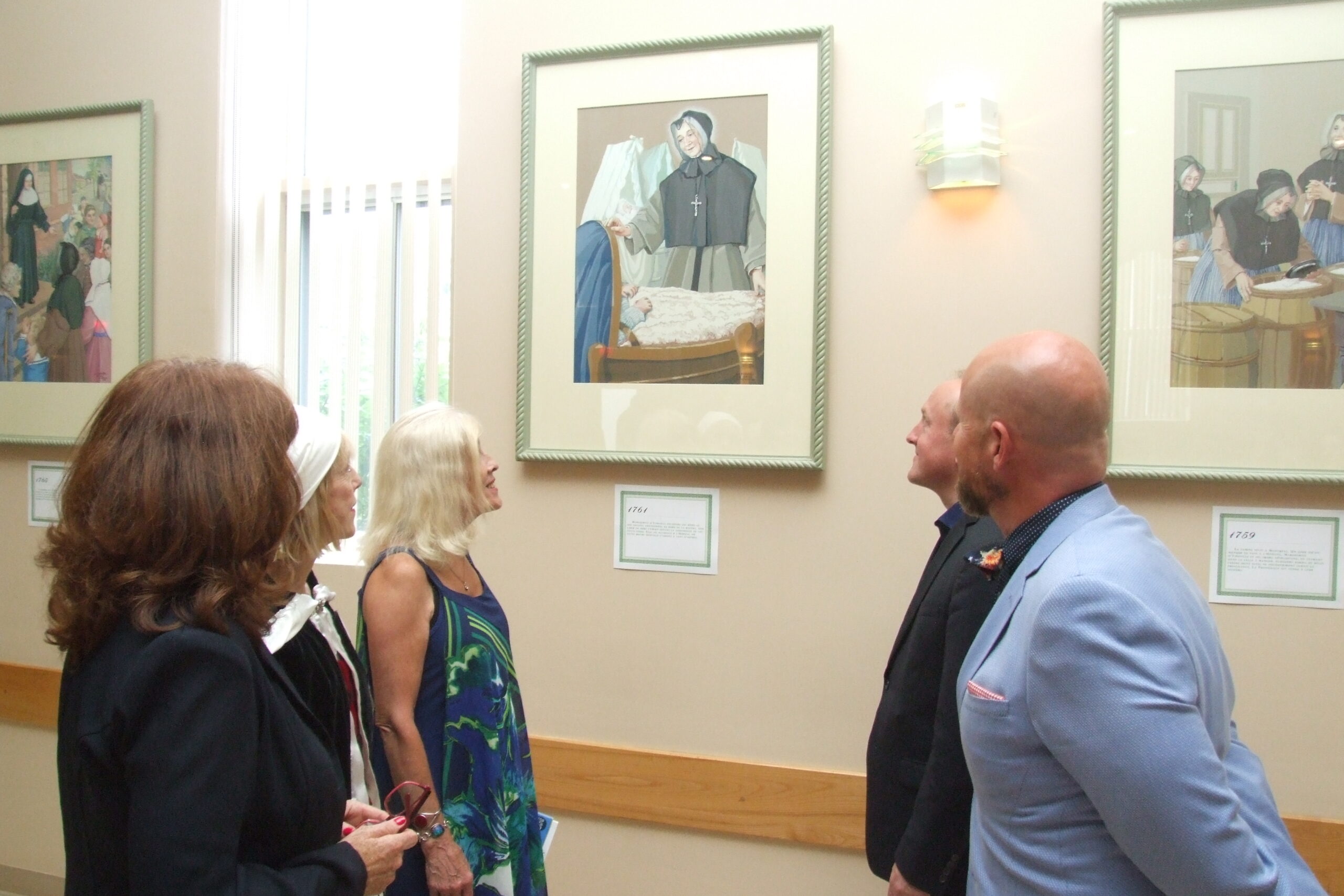 Exposition sur la vie de Sainte-Marguerite-d’Youville à la salle paroissiale Sainte-Famille