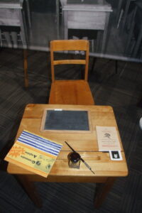 Exposition d&rsquo;archives sur l&rsquo;éducation des jeunes filles à la Maison de la Congrégation des Soeurs des SNJM