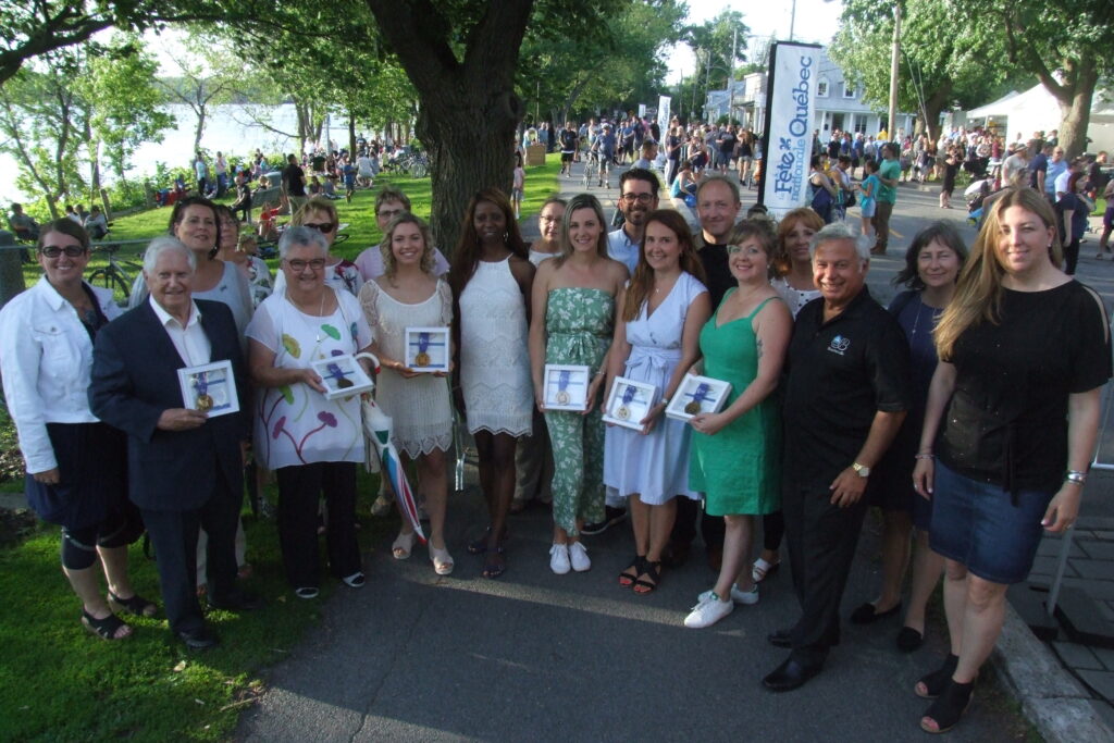 Cinq citoyens et un organisme reçoivent le prix Louis-Lacoste