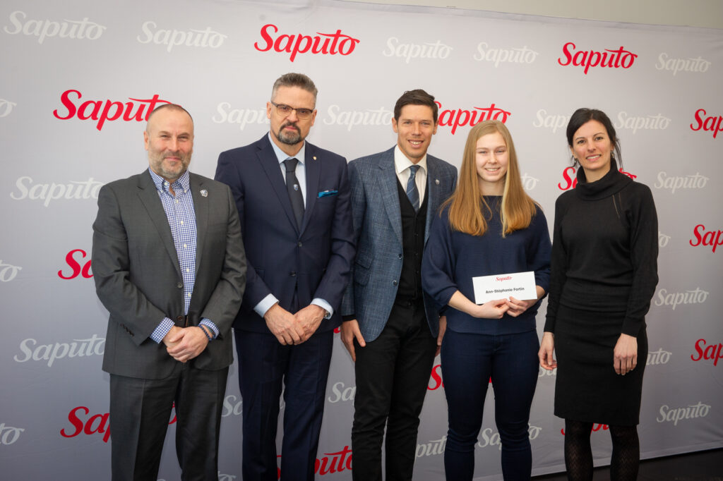 Des bourses d’excellence octroyées à deux athlètes de la égion