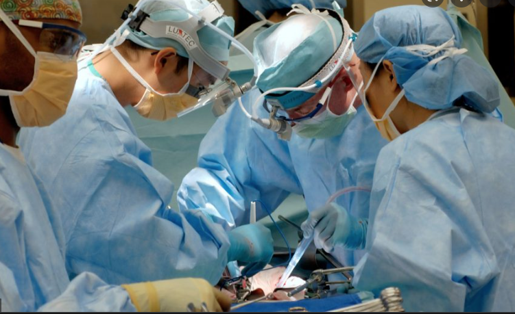 Listes d’attente pour des chirurgies dans les hôpitaux de la égion: une « loterie chirurgie » qui peut donner des maux de tête!