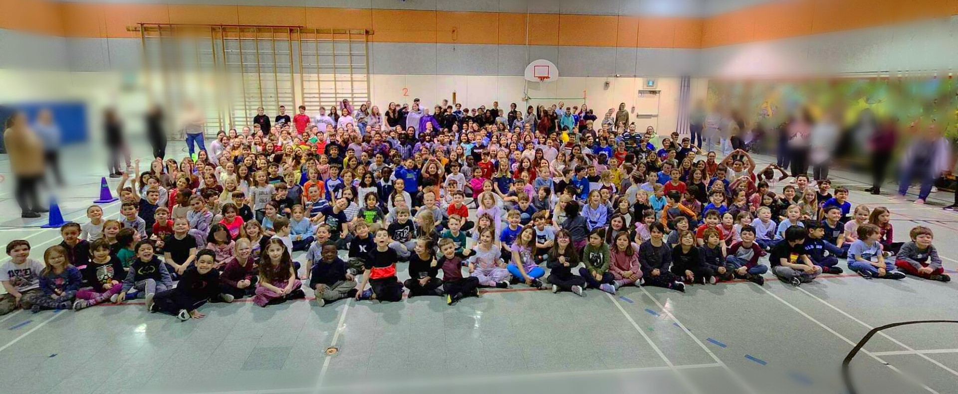 Les élèves de l’école Aux-Quatre-Vents ont « traversé » le Canada pas à pas