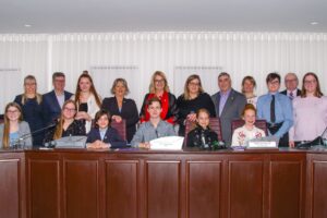 De jeunes Julievillois dans le ôle d’élus municipaux