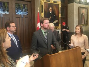 Dépôt d’un projet de loi sur le rapport d’impôt unique :  ce que le Québec veut, le Bloc agit pour l’obtenir!