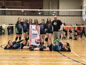 Les Celtiques de l’école le Carrefour: championne à l’Omnium de volleyball à Sherbrooke