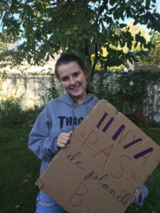 Une élève de l&rsquo;école De Mortagne présente une conférence sur le mode de vie zéro déchet