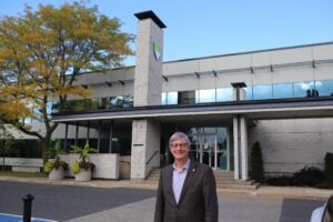 Le directeur général de retour à la Ville de Sainte-Julie après un combat presque mortel contre la COVID-19