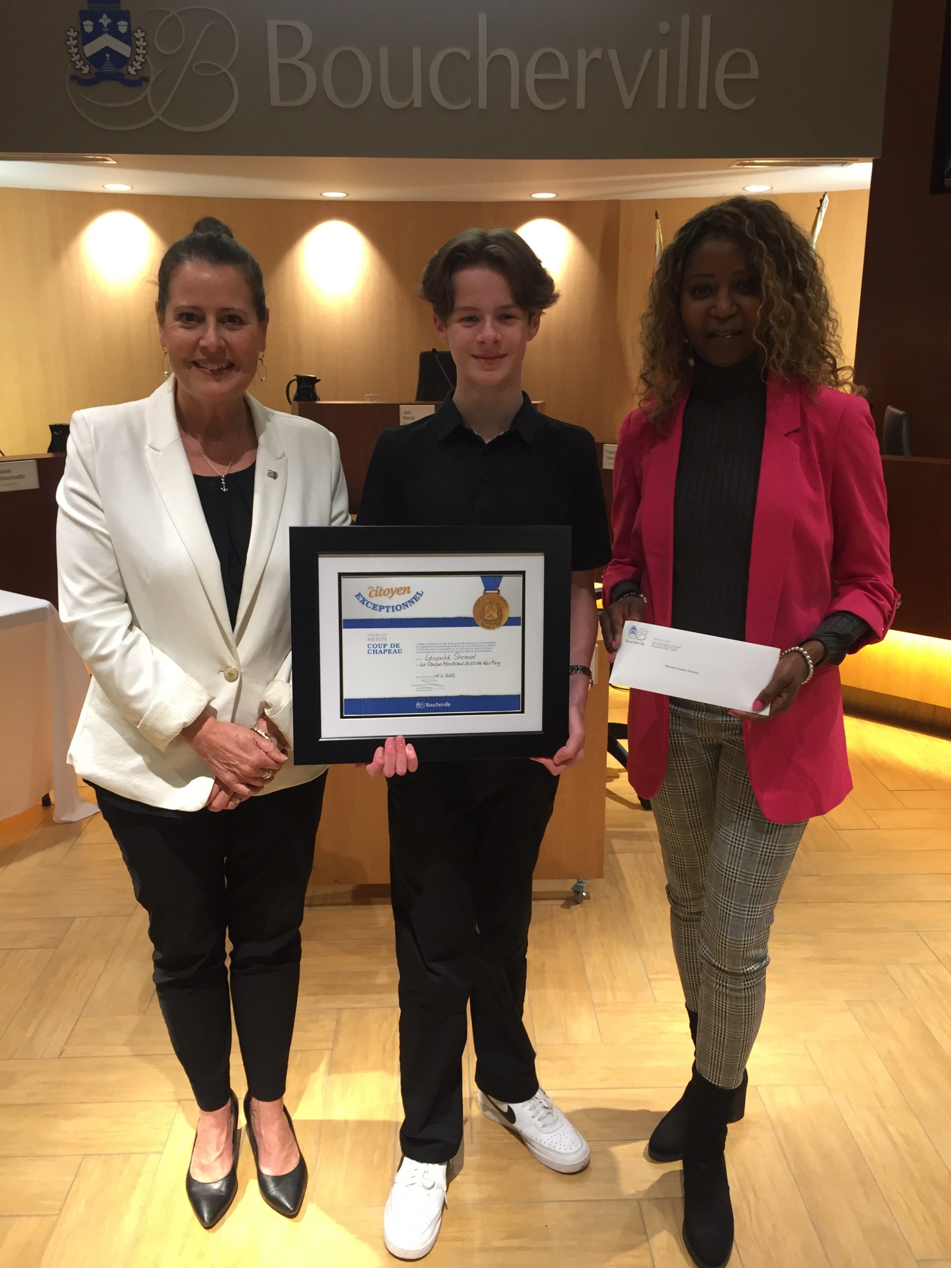 Boucherville souligne les exploits du jeune pilote Léopold Schrevel