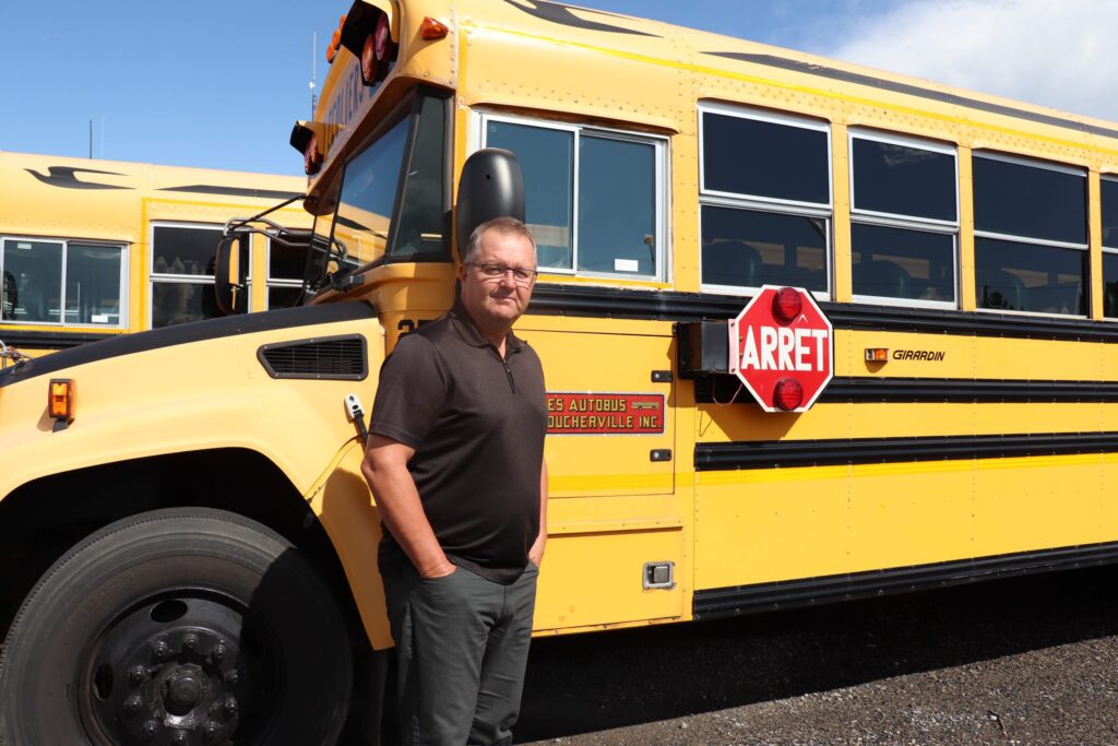 Autobus scolaires : des  mesures sanitaires nécessaires et qui coûtent cher