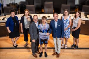 Dek hockey: le Varennois Étienne Bergeron remporte l&rsquo;or en Autriche