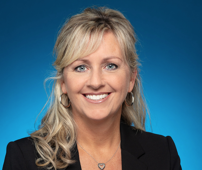 La ministre des Affaires municipales invite les candidats à un webinaire