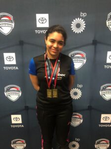 Myriam Soliman nage encore vers le succès!