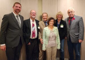 Trois citoyens honorés pour avoir sauvé un Bouchervillois de la noyade à Cuba