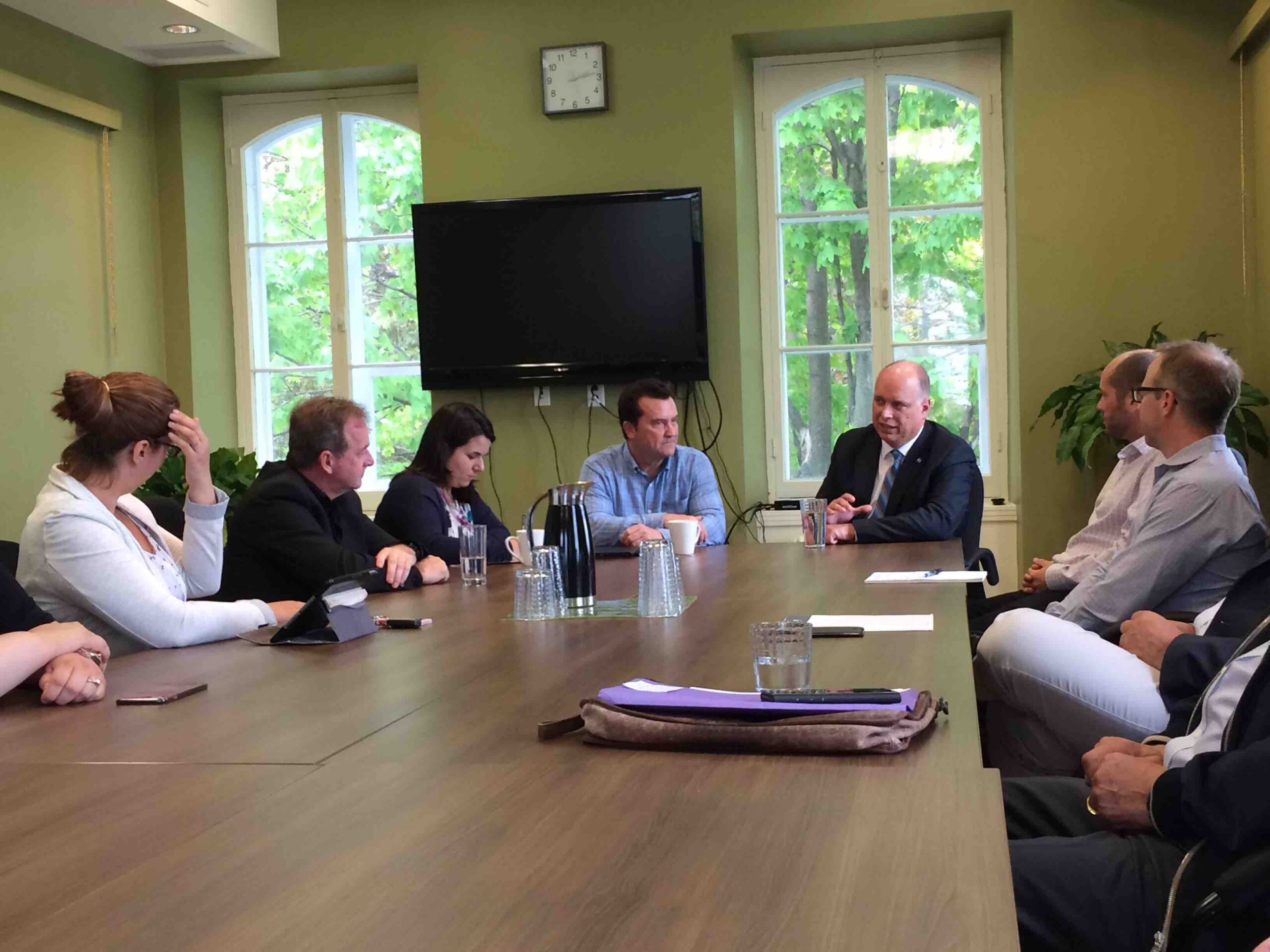 Les députés Alain Thérrien et Stéphane Bergeron à la rencontre du milieu entrepreneurial du comté de Verchères
