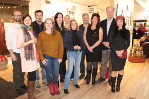 « Les petits formats » au Cadre du Village : des œuvres à mettre sous le sapin