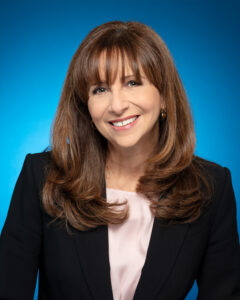 Le gouvernement annonce un nouveau plan d&rsquo;aide pour soutenir les médias écrits du Québec