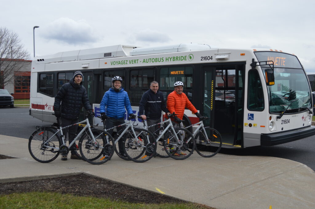 Le RTL met en place une navette pour les cyclistes souhaitant traverser le pont Jacques-Cartier