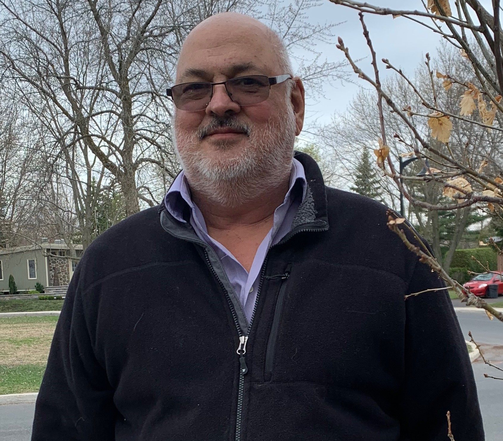 Son opération au poumon est retardée: Pierre Taillefer atteint d’un cancer et victime collatérale de la COVID-19