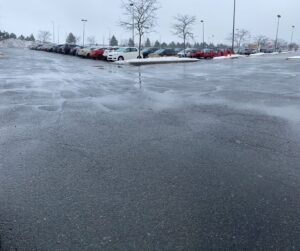 Taxes sur les surfaces imperméables : 28 entreprises poursuivent Boucherville