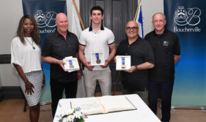 Trois Bouchervillois reçoivent le prix Louis-Lacoste