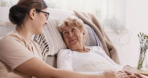 Hôpitaux : des consignes en zone orange