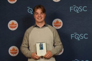 Le cycliste Raphaël Parisella nommé athlète de la relève et passe chez les professionnels