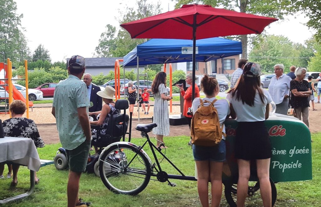 L’inauguration d’un nouveau parc attire une foule  à Contrecœur
