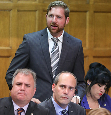 Lutte à l’évasion fiscale : Xavier Barsalou-Duval  dénonce le laxisme du gouvernement du Canada