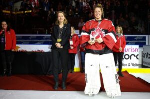 La Bouchervilloise Laurie St-Pierre se distingue au Championnat du monde de ringuette