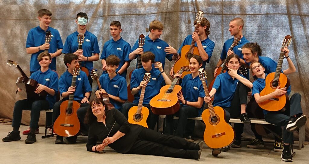 Deux mentions OR pour le profil guitare  de l’école secondaire du Grand-Coteau à Sainte-Julie