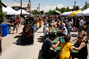 C&rsquo;est la Fête au Vieux-Village à Sainte-Julie le 1er juin