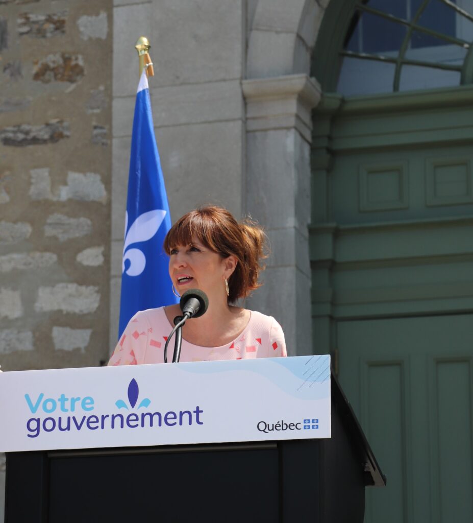 Les vitraux de l’église Sainte-Famille seront restaurés grâce à une subvention de Québec