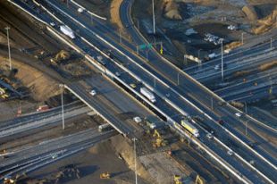 Reconstruction des ponts d&rsquo;étagement de l&rsquo;autoroute 30, au-dessus de l&rsquo;autoroute 20, à Boucherville