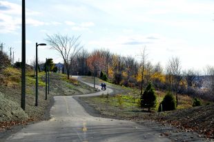 Sainte-Julie reçoit un prix provincial pour sa nouvelle piste cyclopédestre