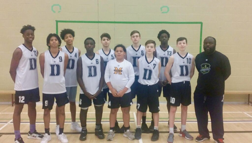 Saison parfaite pour l’équipe cadette de Basketball masculin à l&rsquo;école De Mortagne