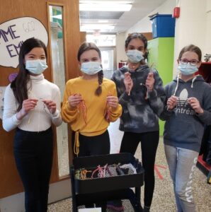 Des bracelets pour les enfants malades