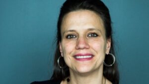 La Varennoise Carole Rhéaume reçoit la médaille du civisme à titre posthume