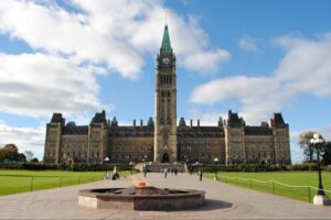 Loi sur la laïcité de l’État : Ottawa doit cesser de soutenir la contestation judiciaire