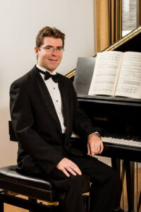 Un 4e disque pour Denis Alain Dion, titulaire des orgues de l’église Sainte-Famille