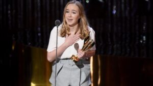 Émilie Bierre a remporté l’« Oscar » canadien de la meilleure interprétation dans un premier ôle féminin!