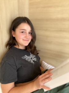 Une jeune varennoise, enfant héro de la Fondation Charles-Bruneau