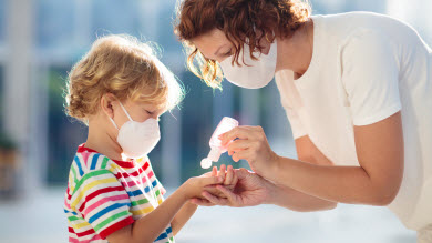 Covid-19 : près de 1 000 nouveaux cas en une semaine en Montéégie