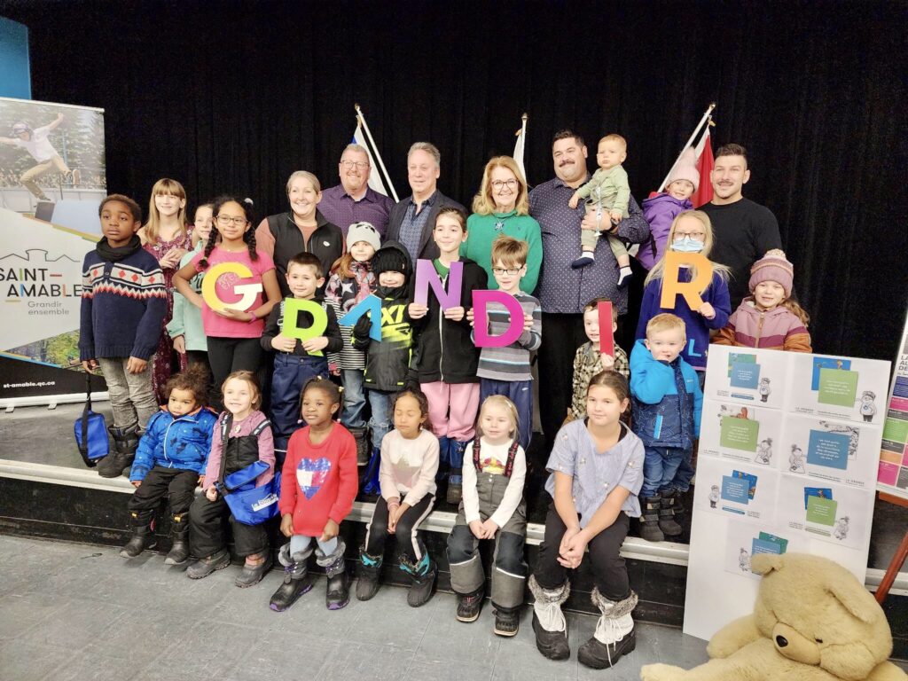 La ministre Suzanne Roy souligne l’importance de défendre et de garantir les droits de tous les enfants du Québec