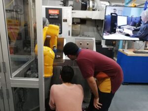 Seize équipes participent à la 3e édition du Trophée RobotFly à l&rsquo;ÉNA